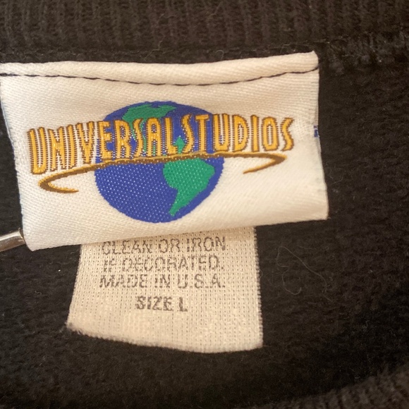 Vintage Universal Studio Mardi Gras 2002 Black Sweatshirt Unisex size Large - Picture 4 of 4